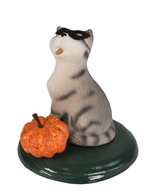 Grey Tabby with Pumpkin from Byers' Choice