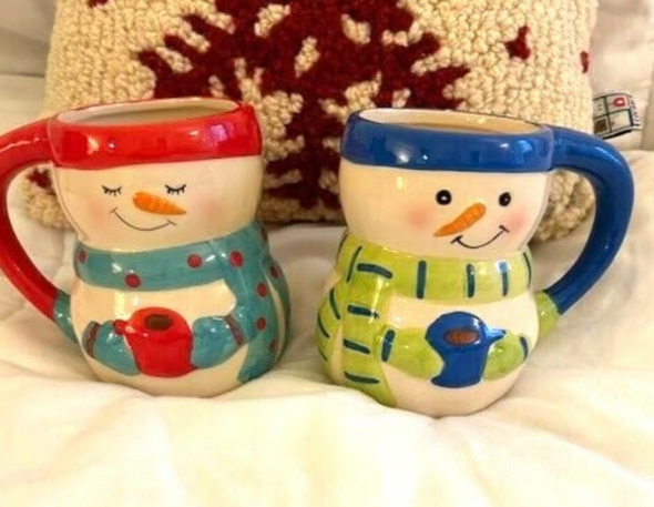 Snowman with Mittens Mug (12 oz)