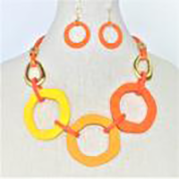 Bright Ring Link Necklace & Earring Set