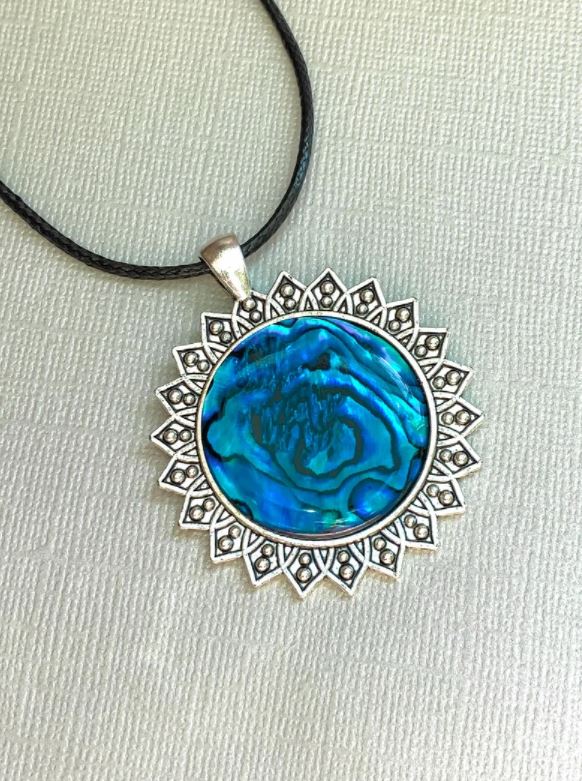 Paua Seashell Necklace Sun