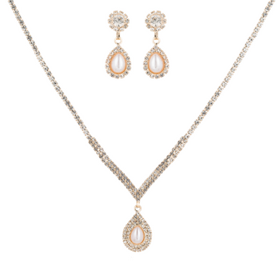 Teardrop Pearl Necklace & Earrings Set